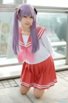 cosplay hiiragi_kagami kneesocks lucky_star merino_moko pantyhose pleated_skirt purple_hair sailor_uniform school_uniform skirt twintails rating:Safe score:1 user:nil!
