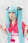 apron aqua_eyes aqua_hair bow cosplay dress harumiya_yun hatsune_miku twintails vocaloid rating:Safe score:0 user:pixymisa