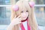 balls blonde_hair cosplay dome_(cosplayer) kodomo_no_jikan kokonoe_rin thsirt twintails rating:Safe score:0 user:pixymisa