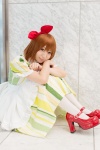 apron cosplay dress hairbow hirasawa_yui k-on! petticoat scarf thighhighs yaya rating:Safe score:0 user:pixymisa