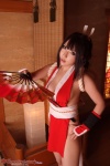 cleavage cosplay fan gauntlets hairbow kimono king_of_fighters kunoichi saku shiranui_mai rating:Safe score:0 user:nil!