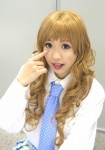 blonde_hair cosplay kareshi_kanojo_no_jijou miniskirt pleated_skirt school_uniform shibahime_tsubasa skirt tie zero_inch rating:Safe score:0 user:nil!
