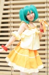 armbands blouse bows cosplay green_hair macross macross_frontier mel_(cosplayer) microphone pantyhose ranka_lee tiered_skirt twintails white_legwear rating:Safe score:0 user:pixymisa