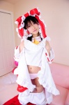 cosplay hairbow hakurei_reimu hanausagi_manyu jumper miko panties touhou rating:Safe score:0 user:LittleSweetLoli