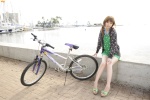 bicycle bomb_tv_0807 hirano_aya hoodie jumper twintails rating:Safe score:1 user:nil!