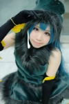 aqua_hair coat cosplay elbow_gloves gloves hat hatsune_miku headset katsuki_raimu sleeveless vocaloid rating:Safe score:0 user:pixymisa
