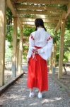 chiyoko_3 chocoball cosplay miko original skirt twintails rating:Safe score:0 user:nil!