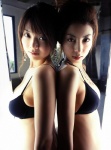 aizawa_hitomi bikini_top ookubo_mariko swimsuit two_611 rating:Safe score:2 user:nil!