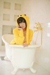 bathroom bathtub bikini_top cosplay hoodie original sakuragi_mui swimsuit wooser rating:Safe score:0 user:nil!
