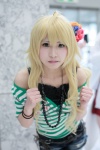 blonde_hair blouse cosplay denim green_eyes headdress hoshii_miki idolmaster necklace shorts wristband yumeo rating:Safe score:1 user:pixymisa