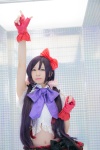 akilive!! cosplay fingerless_gloves hairbow itsuki_akira love_live!_school_idol_project pleated_skirt purple_hair skirt sleeveless_blouse suspenders toujou_nozomi twintails rating:Safe score:0 user:nil!