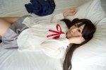 bed blouse cosplay kneesocks k-on! nakano_azusa pleated_skirt school_uniform skirt tsukihana_rin twintails rating:Safe score:0 user:nil!