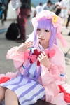 cosplay dress hat jill_(ii) patchouli_knowledge purple_hair shawl touhou rating:Safe score:1 user:nil!