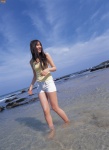 aragaki_yui beach bomb_tv_0608 ocean shorts tank_top wet rating:Safe score:0 user:nil!