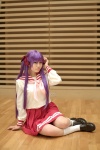 cosplay hair_ribbons hiiragi_kagami lucky_star naito purple_hair sailor_uniform school_uniform socks twintails rating:Safe score:0 user:darkgray