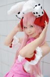 animal_ears bunny_ears cosplay di_gi_charat dress hairbows pink_hair seino_merika twintails usada_hikaru rating:Safe score:0 user:nil!