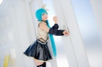 aqua_hair black_legwear cosplay croptop detached_sleeves hairbow hatsune_miku mashiro_yuki pleated_skirt ponytail project_diva skirt thighhighs vocaloid zettai_ryouiki rating:Safe score:0 user:nil!