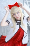 blonde_hair cosplay dress gumi_(cosplayer) hairbow sailor_uniform school_uniform toshino_kyoko yuruyuri rating:Safe score:0 user:nil!