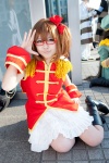 akayuki_meru band_uniform boots cosplay cuffs glasses hairbow hirasawa_yui k-on! skirt rating:Safe score:0 user:pixymisa