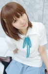 blouse cosplay hair_clips hirasawa_yui kneesocks k-on! pleated_skirt rinami skirt sweater_vest rating:Safe score:1 user:nil!