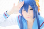 akitsu_honoka blouse blue_eyes blue_hair cosplay hairband hair_ribbons izumi_konata lucky_star suzumiya_haruhi_no_yuuutsu rating:Safe score:0 user:pixymisa