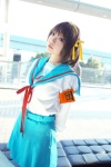 armband cosplay hair_ribbons ibara sailor_uniform school_uniform suzumiya_haruhi suzumiya_haruhi_no_yuuutsu rating:Safe score:0 user:Log