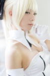 bianco blonde_hair cosplay dress fate/grand_order gloves hairbow saber saber_lily usakichi rating:Safe score:2 user:nil!