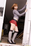 dgc_0806 hanaki_iyo pleated_skirt skirt sweater thighhighs zettai_ryouiki rating:Safe score:3 user:nil!