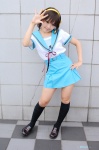 cosplay hairband hair_ribbons kipi kneesocks pantyhose sailor_uniform school_uniform suzumiya_haruhi suzumiya_haruhi_no_yuuutsu rating:Safe score:2 user:darkgray