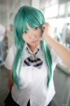 blouse cosplay green_hair higurashi_no_naku_koro_ni miniskirt natsume_megumi pleated_skirt school_uniform skirt sonozaki_shion rating:Safe score:0 user:nil!