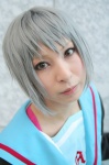 ari cardigan cosplay nagato_yuki sailor_uniform school_uniform silver_hair suzumiya_haruhi_no_yuuutsu rating:Safe score:0 user:nil!