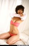bed bikini cleavage ookubo_mariko shirt_lift side-tie_bikini swimsuit tshirt rating:Safe score:0 user:nil!