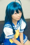 ahoge blue_hair cosplay izumi_konata lucky_star pantyhose sailor_uniform school_uniform yayoi rating:Safe score:0 user:nil!