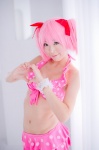 <3 bikini_top cosplay hair_ribbons kaname_madoka mashiro_yuki miniskirt pink_hair puella_magi_madoka_magica skirt swimsuit twintails rating:Safe score:0 user:nil!
