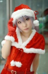 cosplay dress gloves nagato_yuki santa_costume shawl silver_hair stocking_cap suzumiya_haruhi_no_yuuutsu yukino_koro rating:Safe score:0 user:nil!