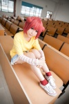 akaza_akari aliga blouse cosplay red_hair skirt socks striped tshirt twin_buns yuruyuri rating:Safe score:0 user:pixymisa