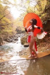 cosplay fan gauntlets hairbow kimono king_of_fighters kunoichi saku shiranui_mai sideboob umbrella rating:Safe score:1 user:nil!