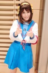 armband cosplay hairband hair_ribbons kikiwan sailor_uniform school_uniform suzumiya_haruhi suzumiya_haruhi_no_yuuutsu rating:Safe score:0 user:nil!