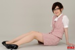 blouse glasses miniskirt pantyhose rq-star_365 skirt vest yoshiho_araki rating:Safe score:1 user:nil!