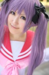 cosplay hair_ribbons hiiragi_kagami hoshino_kana lucky_star purple_hair sailor_uniform school_uniform twintails rating:Safe score:0 user:nil!