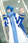 blue_hair coat cosplay crossplay kaito scarf tatsuki_(ii) vocaloid rating:Safe score:0 user:nil!