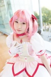 bows choker cosplay dress gloves hairbow kaname_madoka kujyou_konegi pink_hair puella_magi_madoka_magica red_eyes tiered_skirt twintails rating:Safe score:0 user:pixymisa