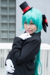 aqua_hair blouse cosplay gloves hairbow hatsune_miku jacket sakura_honoka top_hat vocaloid rating:Safe score:0 user:pixymisa