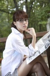 blouse glasses hata_mizuho miniskirt skirt ys_web_331 rating:Safe score:1 user:nil!