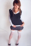 costume leah_dizon miniskirt pleated_skirt school_uniform skirt sweater_vest thighhighs zettai_ryouiki rating:Safe score:4 user:nil!
