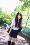 kneesocks pleated_skirt school_uniform shie shoulder_bag skirt rating:Safe score:1 user:pixymisa