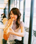 eating giant_hotdog sasaki_nozomi sweater rating:Safe score:2 user:nil!
