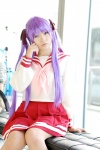 cosplay hair_ribbons hiiragi_kagami lucky_star naito purple_hair sailor_uniform school_uniform twintails rating:Safe score:0 user:nil!