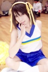 cheerleader cosplay hairband hair_ribbons kneesocks miniskirt mizuno_shiro pantyhose pleated_skirt pom_poms skirt suzumiya_haruhi suzumiya_haruhi_no_yuuutsu tank_top rating:Safe score:2 user:Log