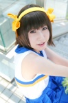 cheerleader_uniform cosplay hairband hair_ribbons miniskirt pleated_skirt pom_poms skirt suzumiya_haruhi suzumiya_haruhi_no_yuuutsu tank_top wakame rating:Safe score:0 user:nil!